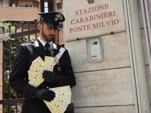 i-biglietti-sequestrati-dai-carabinieri-di-ponte-milvio-1