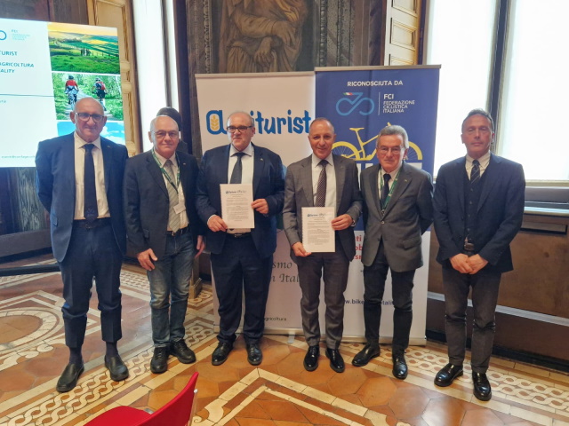 Siglata partnership tra la FCI e Agriturist - Cronaca Roma