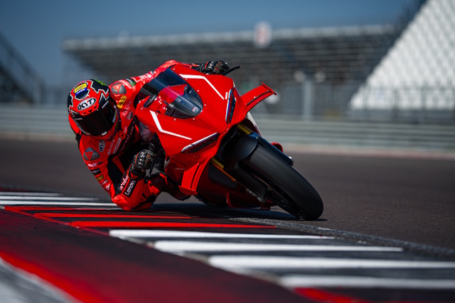 Nuova Panigale V4 R Ducati