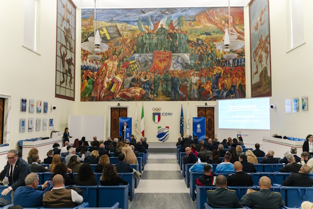 nuovo logo Federazione Italiana Canoa Kayak